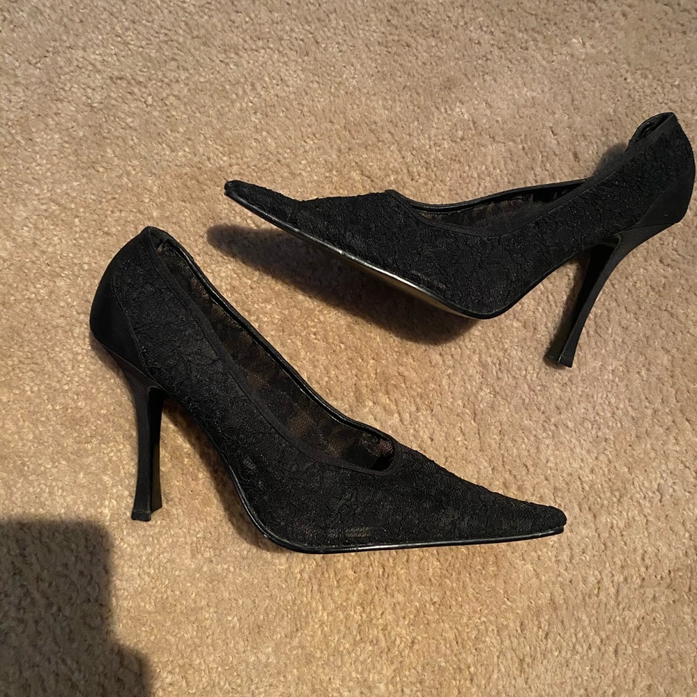 🖤Black lace stilettos🖤